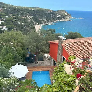boutique-villa-panorama-with-private-beach.catalonia-hotels.com/