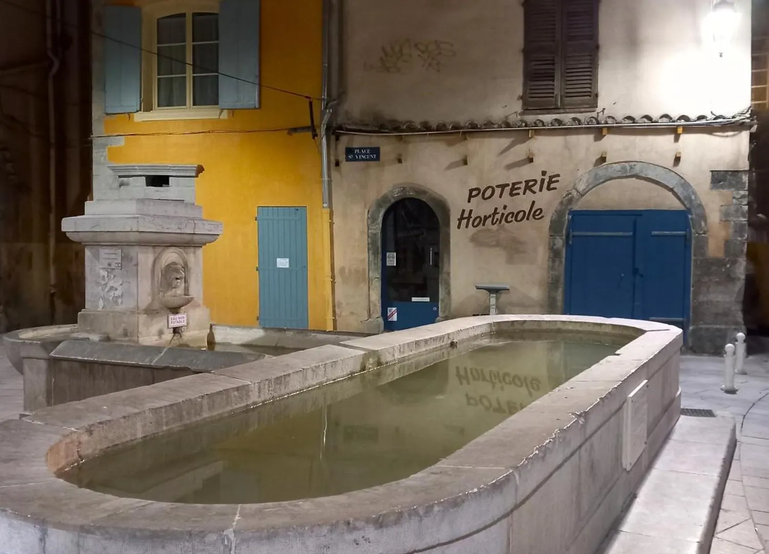 #3 Studio # Place Charmante Toulon Appartement