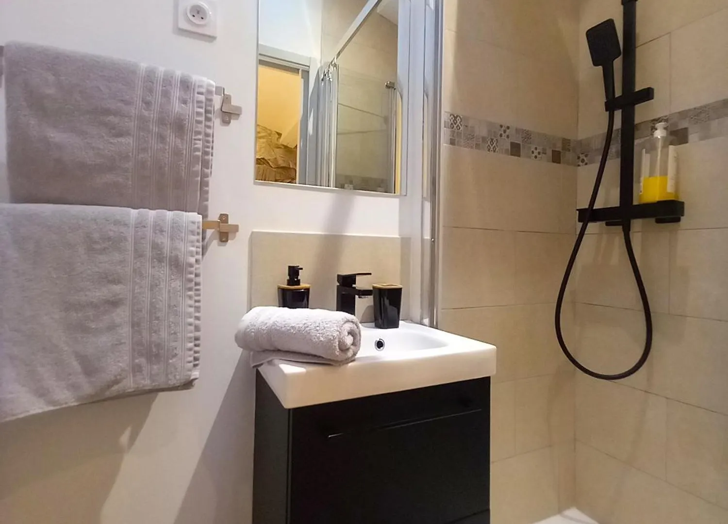 #3 Studio # Place Charmante Toulon